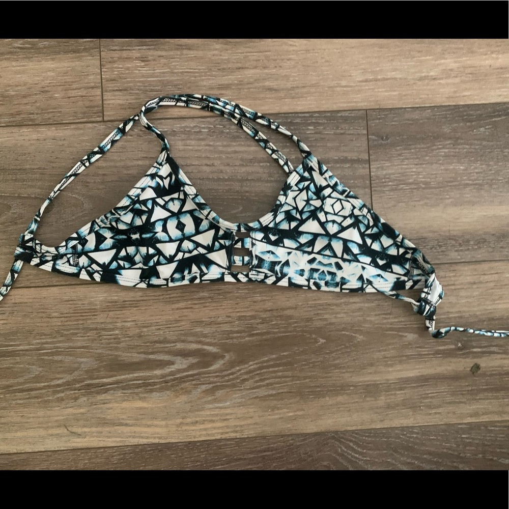 Jolyn tomcat swim top